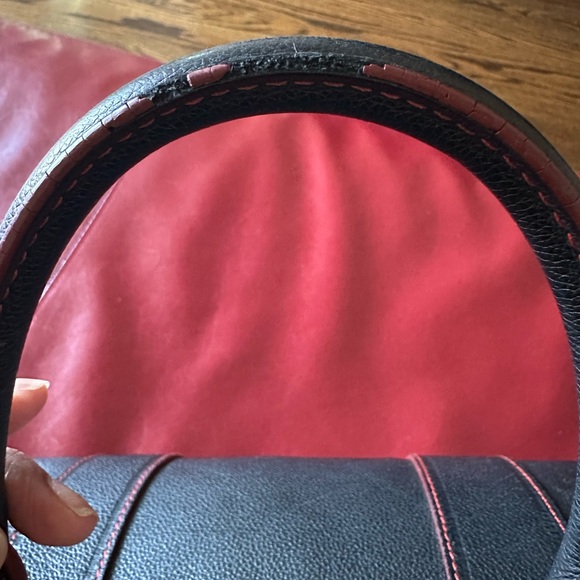 🖤♥️ MCM BOSTON BAG♥️🖤 - Picture 7 of 14